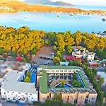 Bleu Nuit Hotel 4*