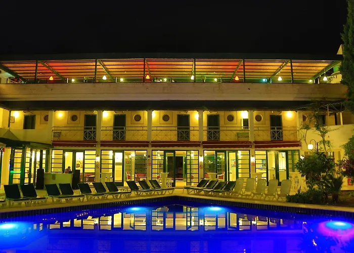 Hotel Bleu Nuit 4*
