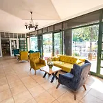 Bleu Nuit Hotel