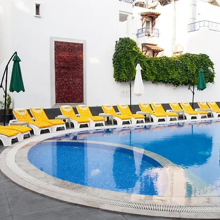 Bleu Nuit 4* ボドルム