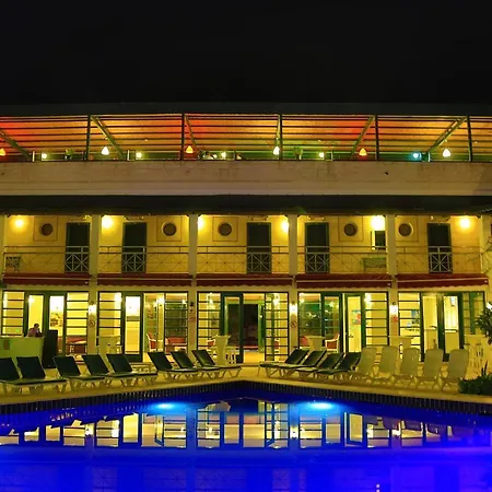 Hotel Bleu Nuit 4*