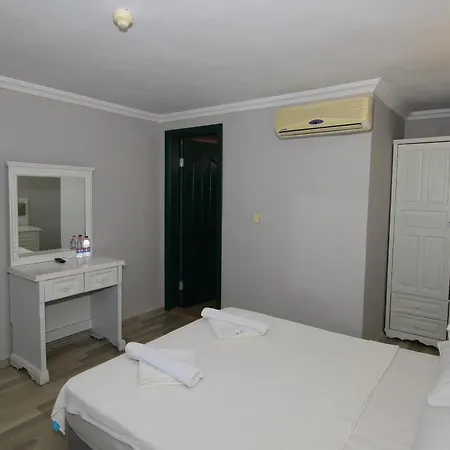 ホテル Bleu Nuit 4*