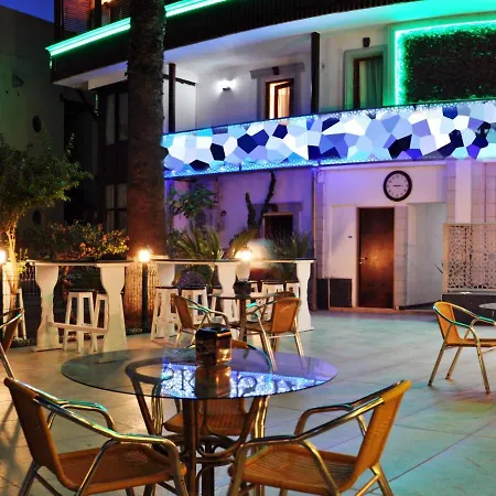 Bleu Nuit Hotell